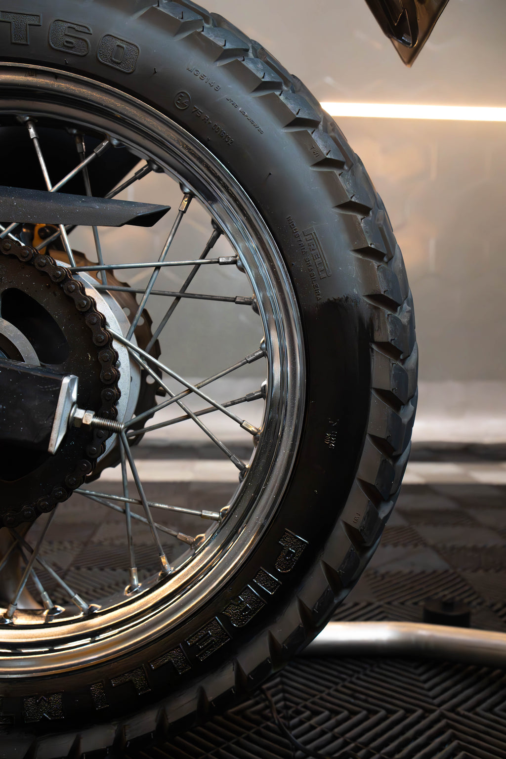 BLACKTIRE GLOSS - REVITALIZADOR DE PNEUS